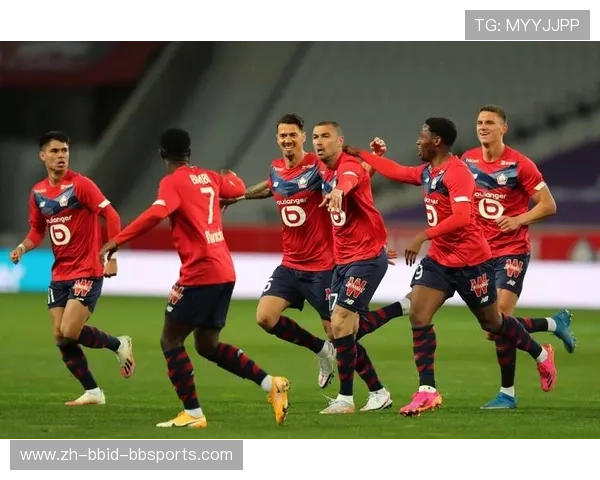 法甲进攻反击战术案例分析：如何快速撕裂对手防线